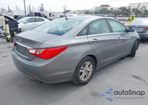 2013 Hyundai Sonata Gls z USA, uszkodzony, nr VIN 5NPEB4AC1DH624124